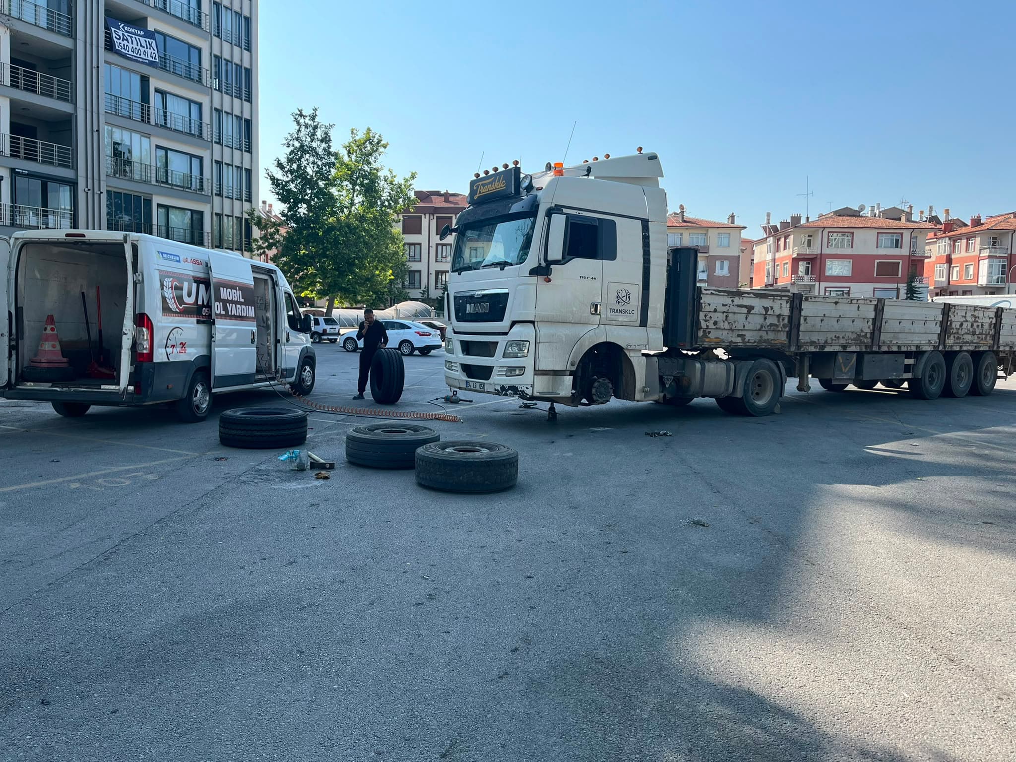 Tır Lastik Yol Yardım